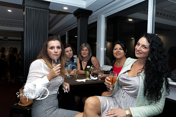 Ladies Lets Catch Up - ©SnapwithD ©Demi Mammoliti