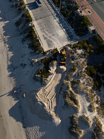 Trigg to Mettams - TONCA Earthmoving - Vidimage by Joe Mammoliti_0016