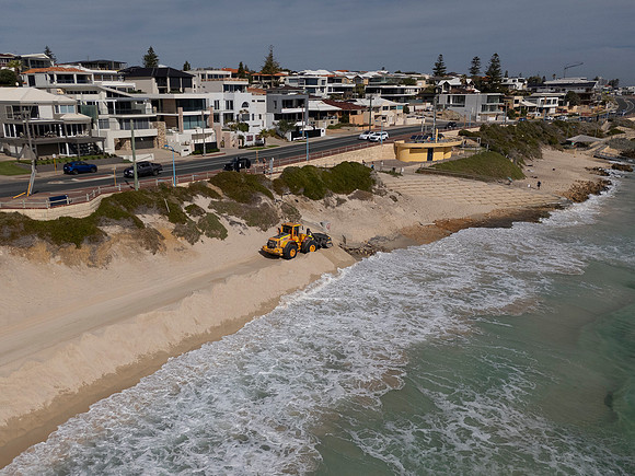 Trigg to Mettams - TONCA Earthmoving - Vidimage by Joe Mammoliti_0059