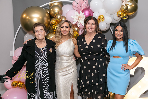 Larissa's 21st by ©clixbymia ©Mia Mammoliti-0039