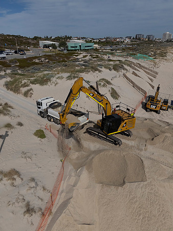 Trigg to Mettams - TONCA Earthmoving - Vidimage by Joe Mammoliti_0045
